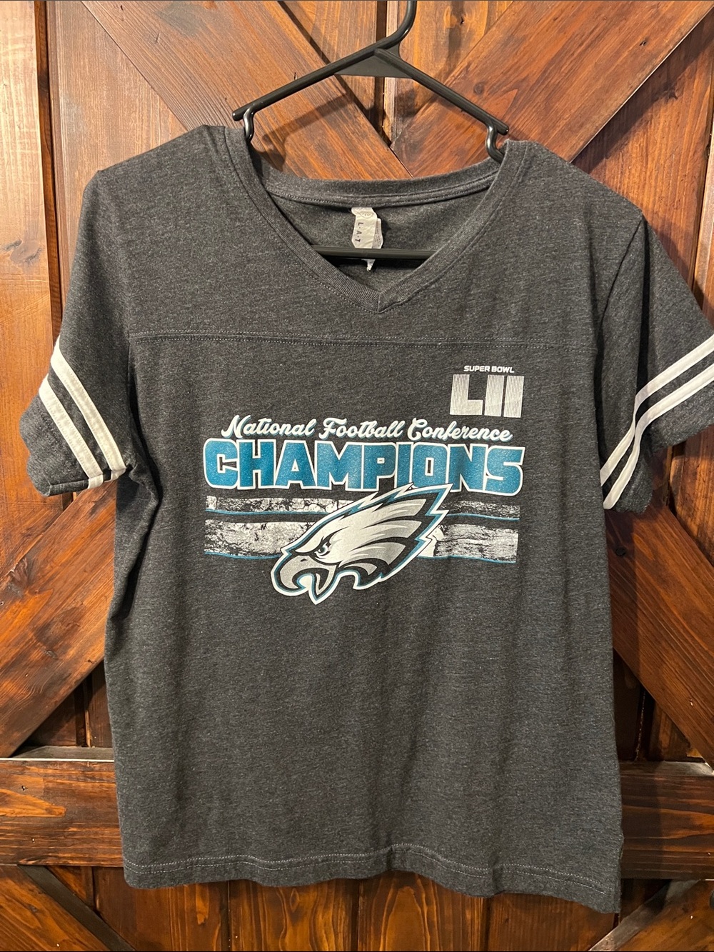 Philadelphia Eagles NFC Champions V-Neck Tee - Charcoal with Teal